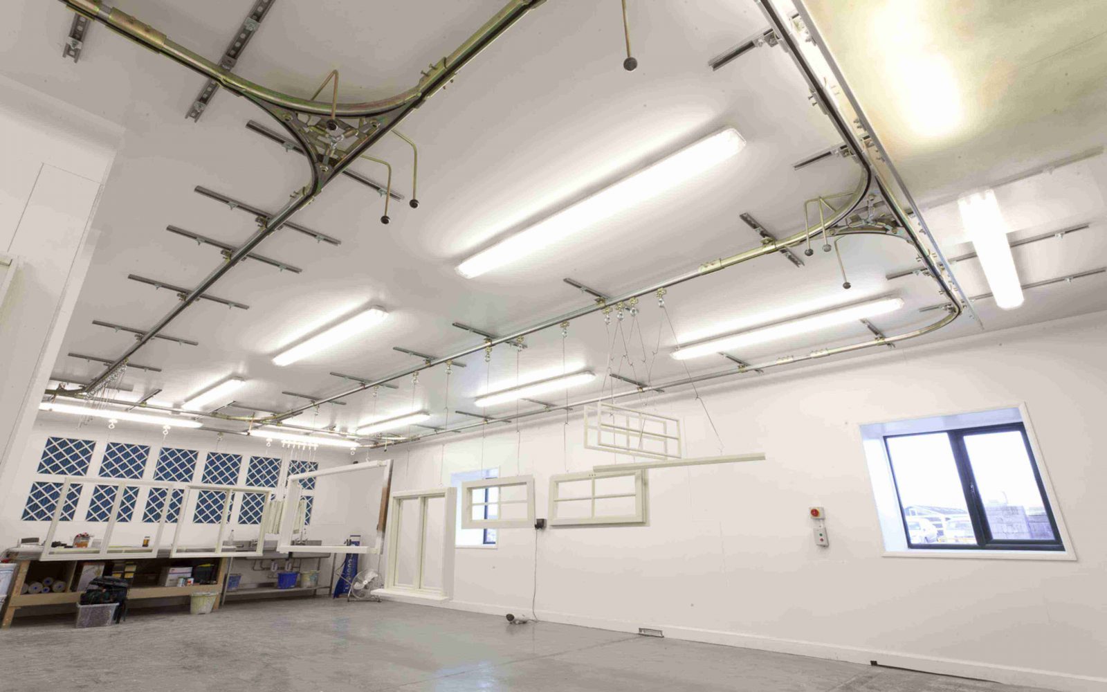 Overhead Conveyors